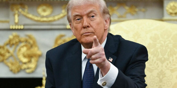Trump evalúa salida de EEUU de la OTAN