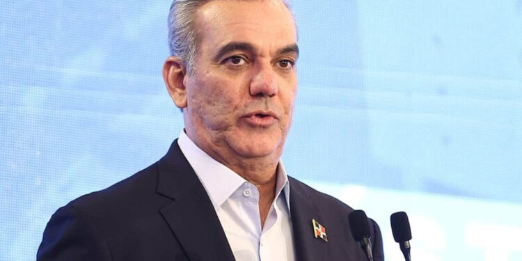 Abinader ordena detener proyecto Romero en San Juan