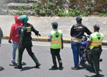 Agente de Digesett hiere a motoconchista en Santiago