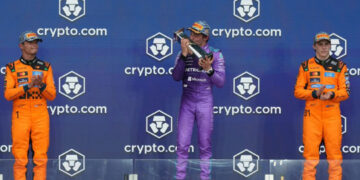 Antonelli gana en Miami y suma tercer triunfo