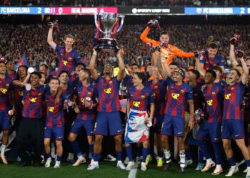 Barcelona derrota al Real Madrid y gana La Liga
