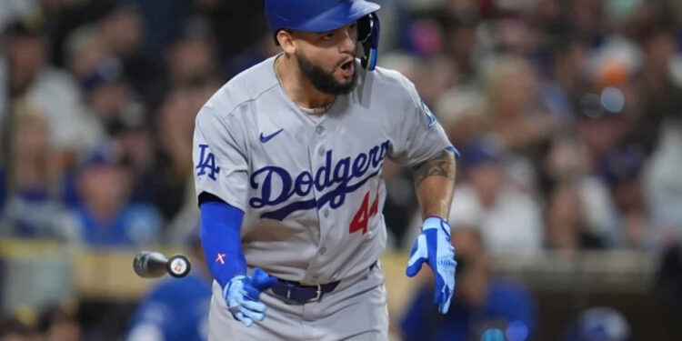 Dodgers vencen 5-4 a Padres en el noveno