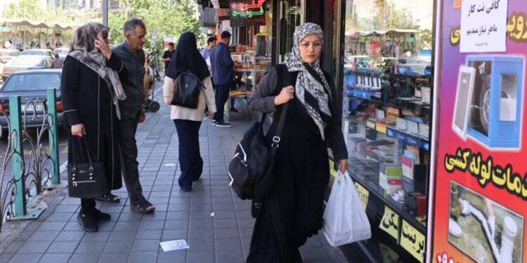 Irán acusa a Estados Unidos de romper el alto al fuego