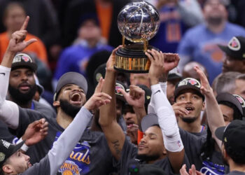 Knicks buscan romper sequía de 53 años en la NBA