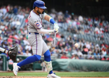 Mets vencen 2-1 a Nacionales con aporte de Bichette