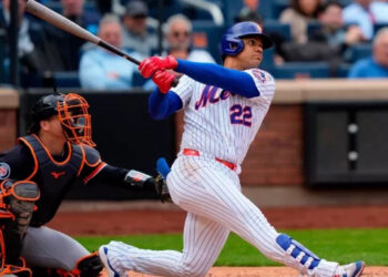 Mets vencen a Tigres con jonrones de Ewing y Soto