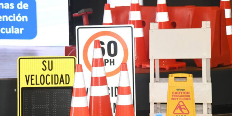 Refuerzan controles a motoristas por casco y documentos
