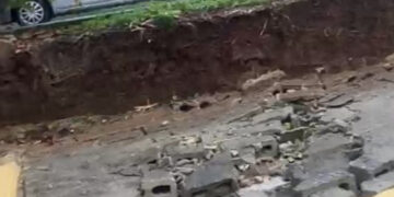 Se desploma pared de escuela en Sabana Perdida
