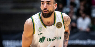 Unicaja suspende y sanciona a Chris Duarte