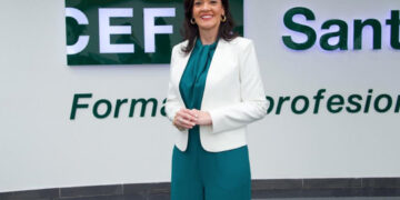 CEF Santo Domingo nombra a Luisa Taveras como rectora