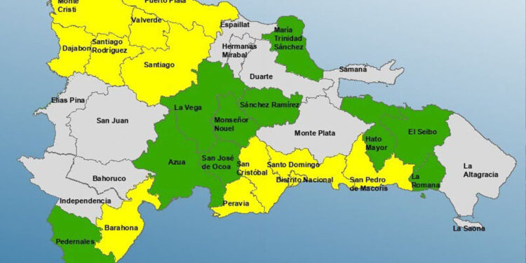 COE eleva a 22 provincias bajo alerta por lluvias