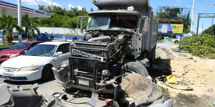Debaten restringir camiones tras 165 muertes viales