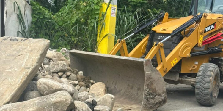 Defensor del Pueblo resuelve problema de drenaje en Los Alcarrizos