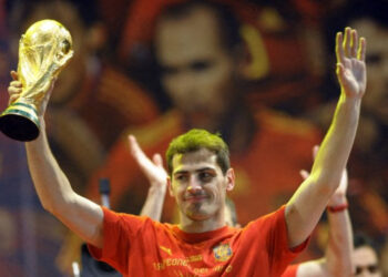 Desaparece camiseta de Casillas del Mundial 2010