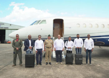 Gobierno envía misión a Venezuela por dominicanos afectados
