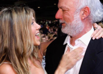 Jennifer Aniston despide a James Burrows con emotivo mensaje