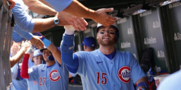 Kelly impulsa a Cubs en paliza sobre Toronto