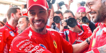 Lewis Hamilton logra su primera victoria con Ferrari