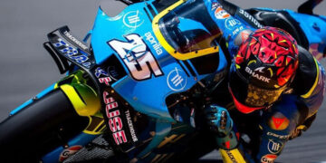 Raúl Fernández domina la esprint de MotoGP en Assen