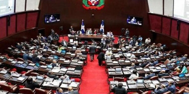 Reforma laboral sigue estancada en Diputados