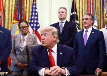 Trump anuncia acuerdo para poner fin a guerra con Irán