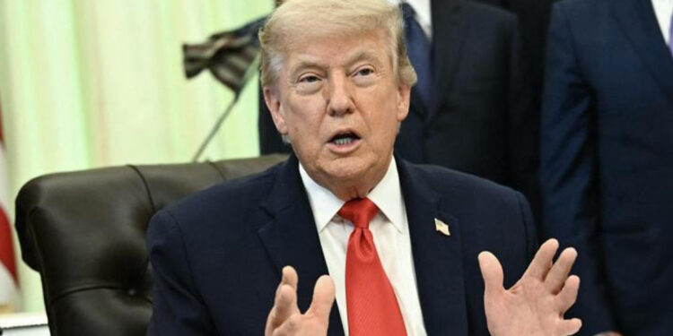 Trump anuncia acuerdo para reabrir el estrecho de Ormuz