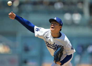 Yamamoto domina y Dodgers ganan serie ante Filis