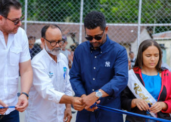 Yankees inauguran estadio en San José de Ocoa