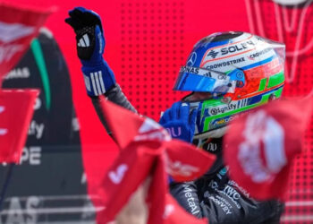 Antonelli vence a Hamilton en sprint de Silverstone