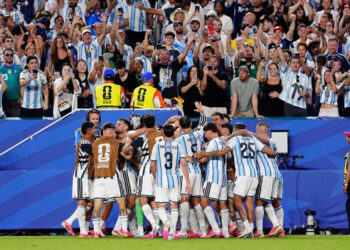 Argentina vence a Cabo Verde en tiempo extra del Mundial