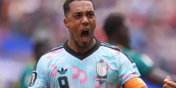 Bélgica remonta ante Senegal y avanza a octavos