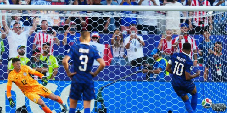 Francia elimina a Paraguay y avanza a cuartos de final