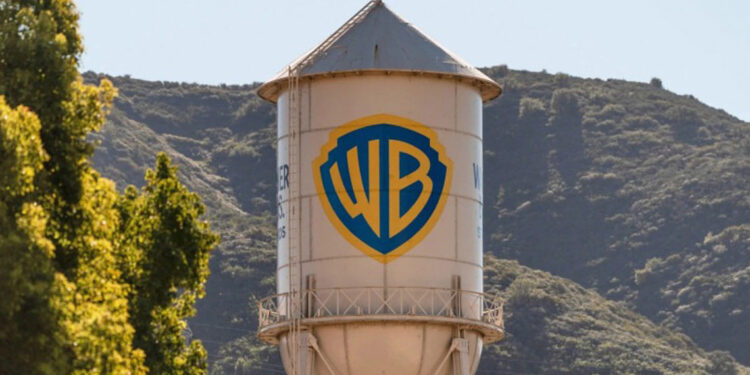 Guionistas buscan frenar compra de Warner por Paramount