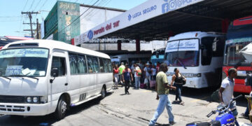 Industria y Comercio niega irregularidades en subsidio al transporte