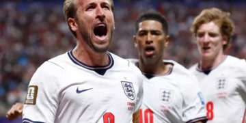 Inglaterra remonta ante RD Congo y avanza a octavos