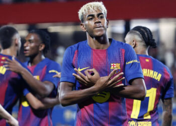 Lamine Yamal cumple 19 años entre leyendas del fútbol