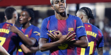 Lamine Yamal cumple 19 años entre leyendas del fútbol