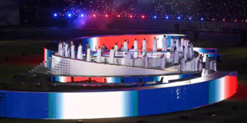 Más de 900 artistas brillan en apertura de JCC 2026
