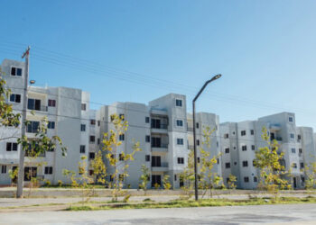 Más de la mitad de los dominicanos no tiene vivienda propia