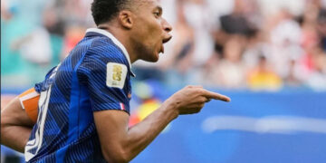 Mbappé supera a Messi con récord goleador en Mundial