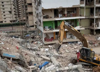 Venezuela retoma actividades tras devastadores terremotos