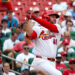 Cardenales vencen a Filis 7-1 y ganan la serie