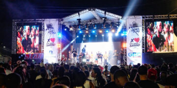 Concierto X amor al barrio llena Villa Francisca
