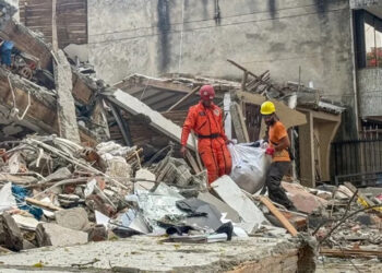 Empresarios aportan US$651 millones tras terremoto en Colombia