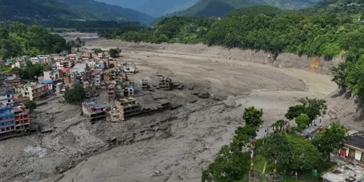 Inundación en Nepal y China deja alrededor de 160 muertos