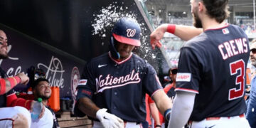 Lile jonronea y Nacionales vencen 7-1 a los Rockies