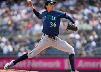 Marineros blanquean a Yankees y frenan racha negativa