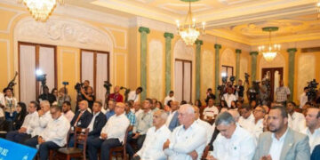 Arroceros rechazan medidas del Gobierno ante crisis del sector